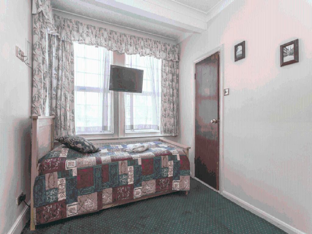 Oyo Ridgeway Hotel Chingford Rum bild